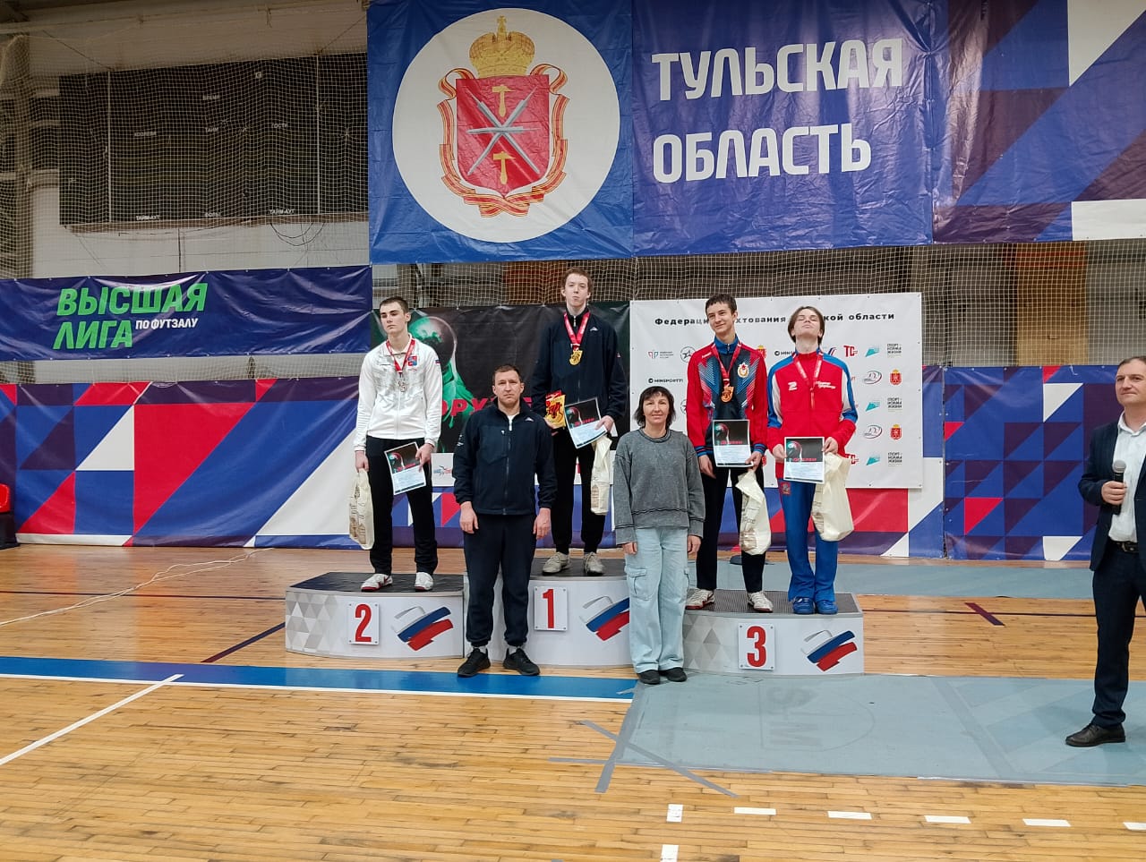 Соревнования по фехтованию