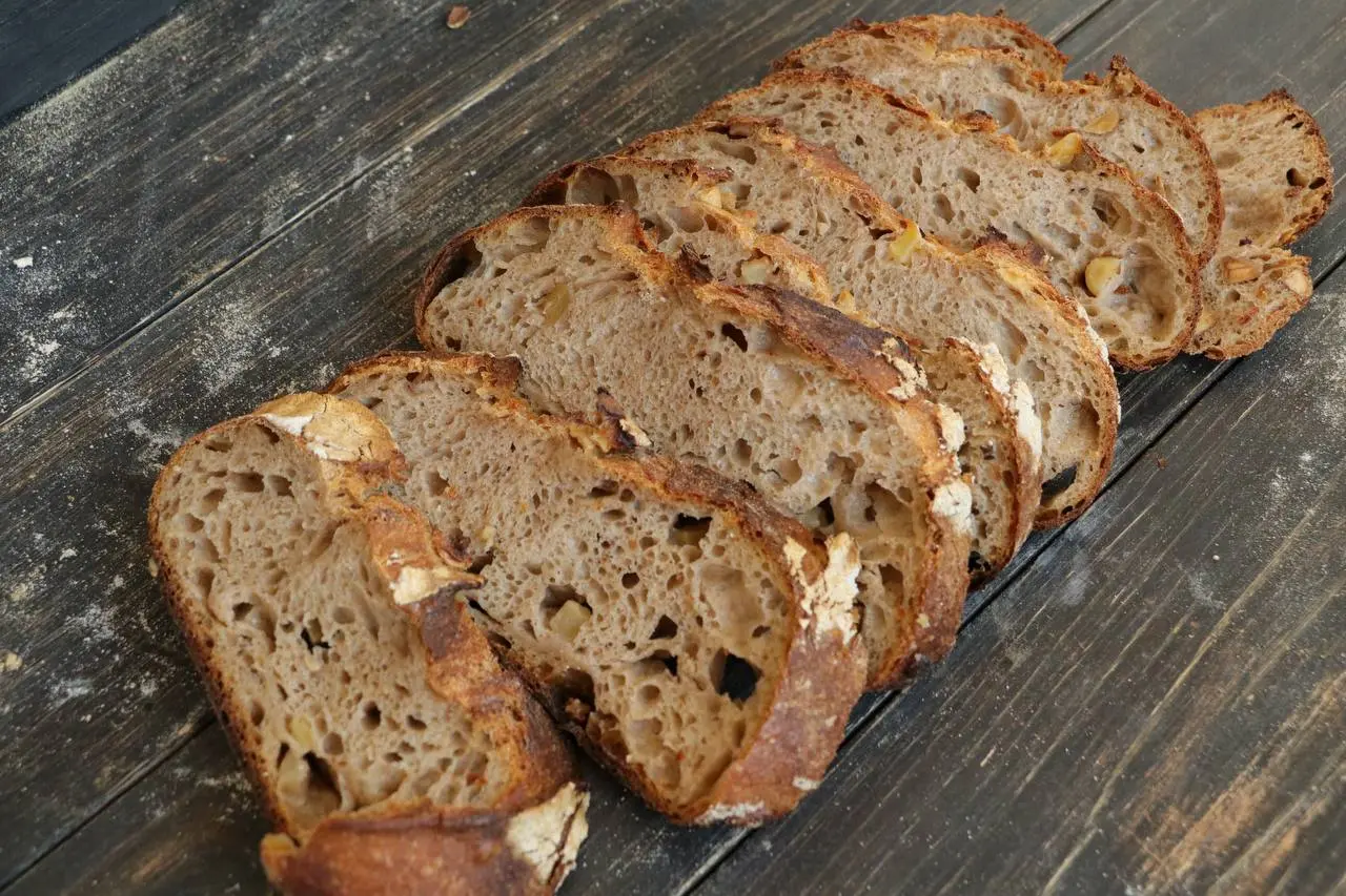 Современная хлебная витрина