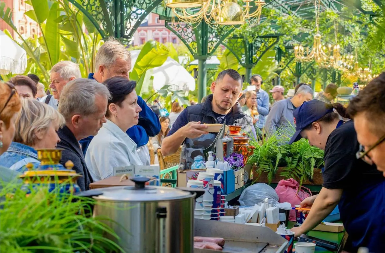 Осенний гастрофест на Манежной