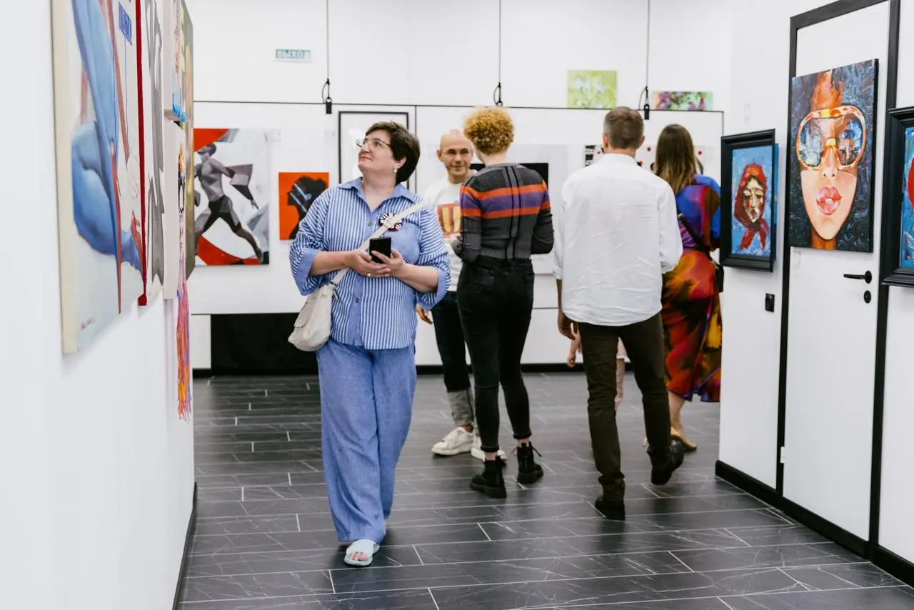 ЯрGallery: Show Up