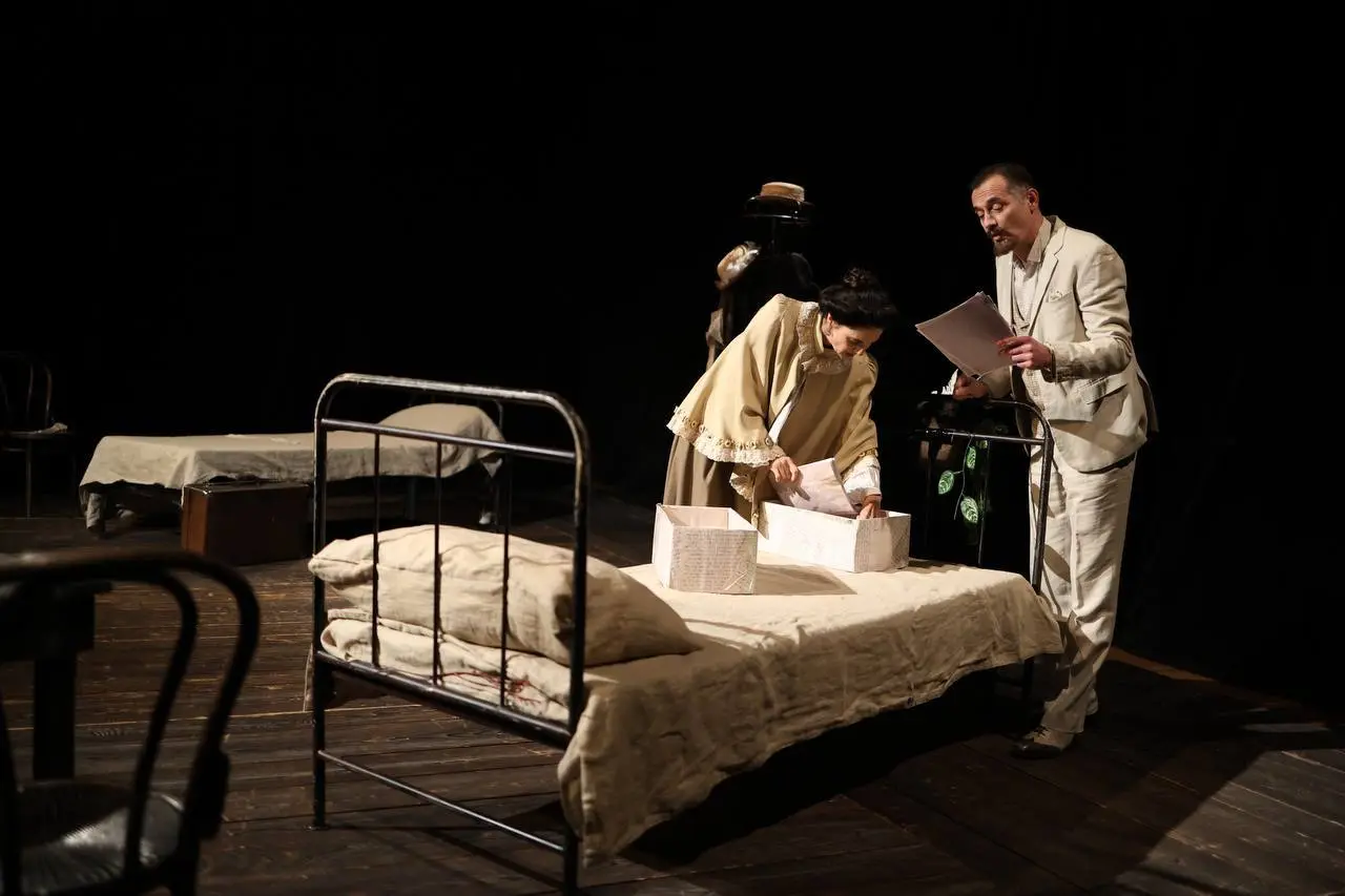 Твоя рука в моей