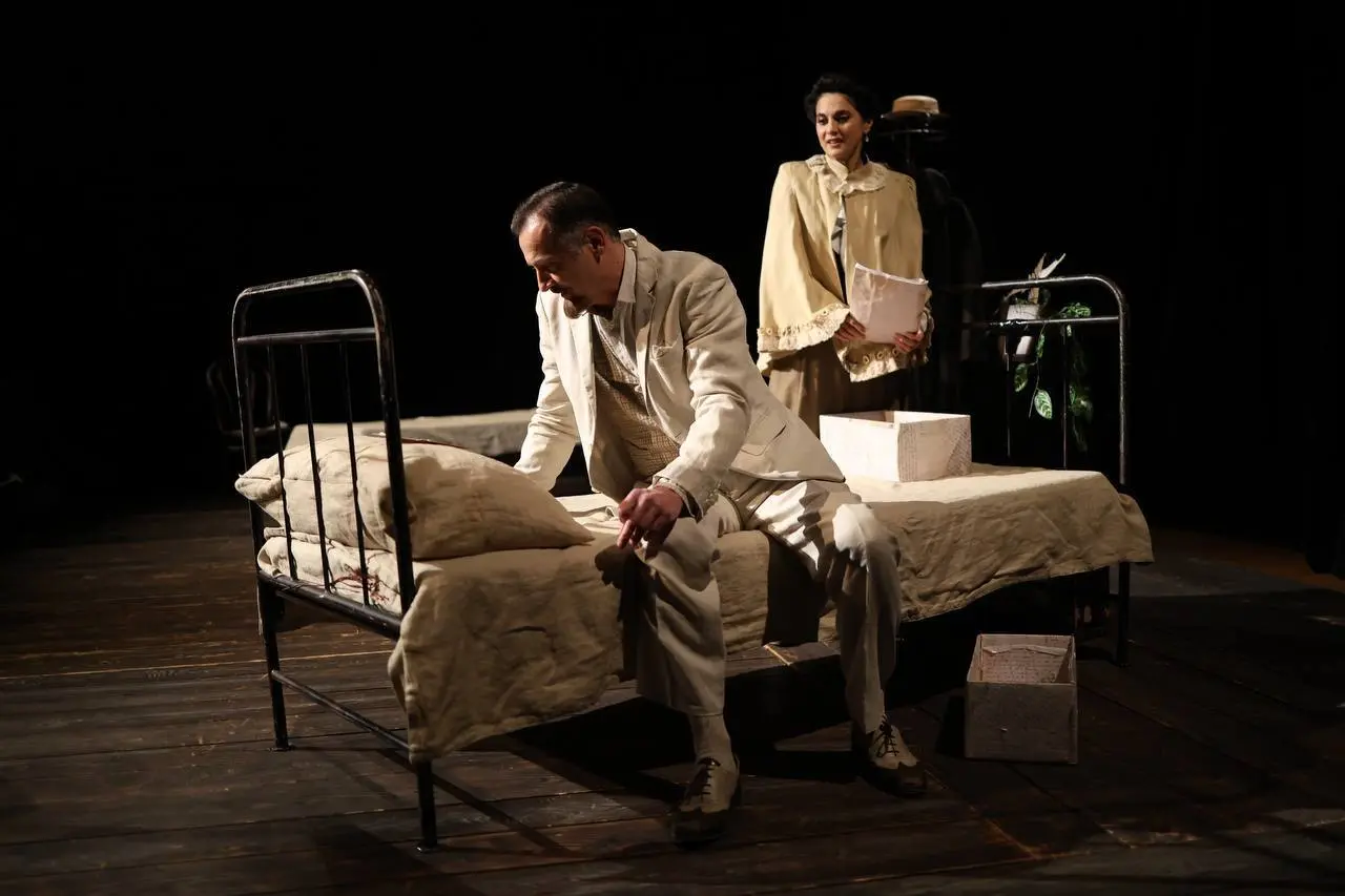 Твоя рука в моей