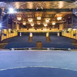 Три девочки