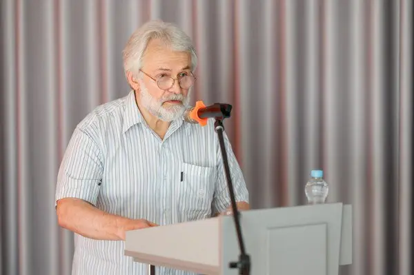 Презентация книги "Мнемозина с гвардейской лентой…"