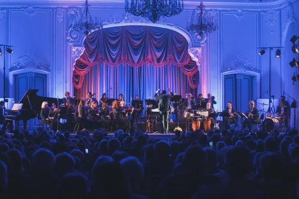 Оркестр Поля Мориа: золотая коллекция из репертуара маэстро