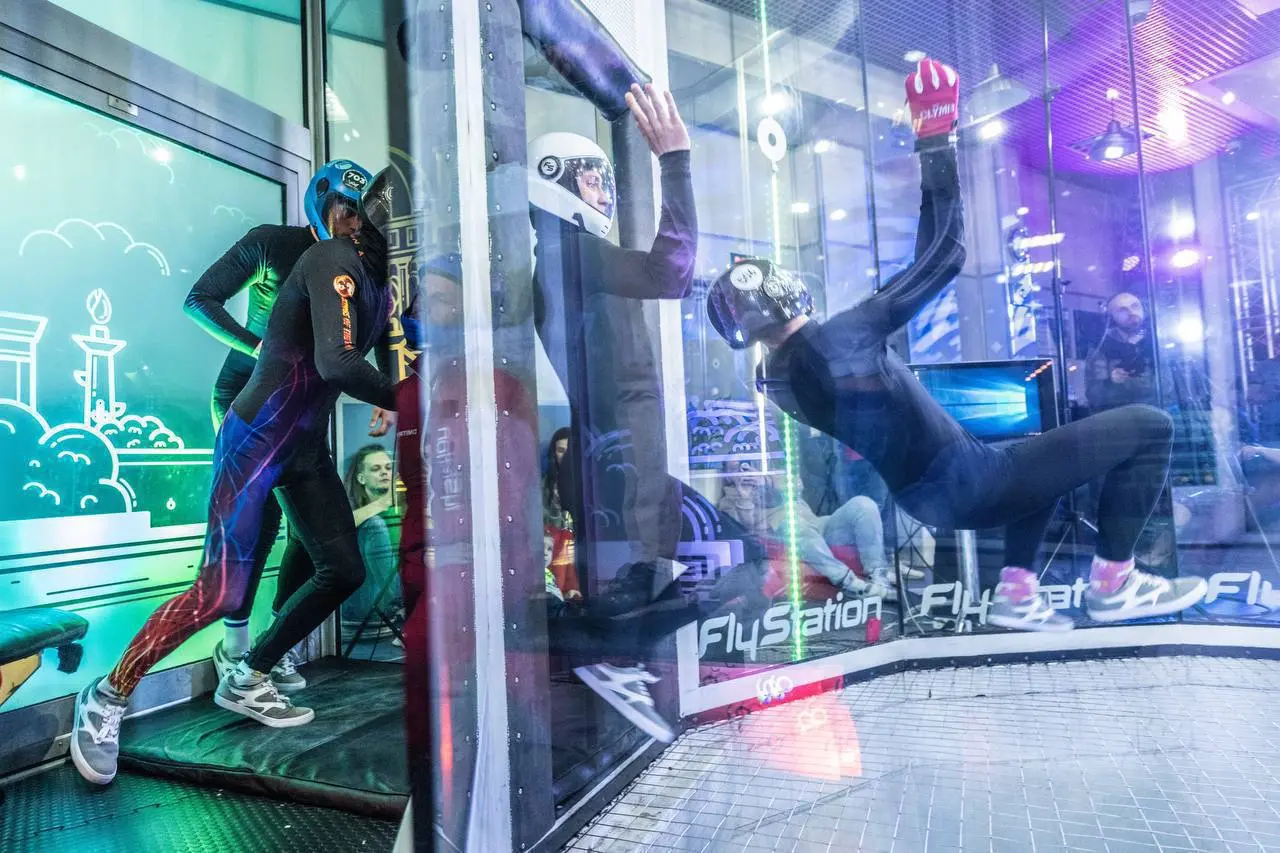 3 ОКТЯБРЯ > СВОБОДНОЕ ВРЕМЯ ДЛЯ ПОЛЁТОВ