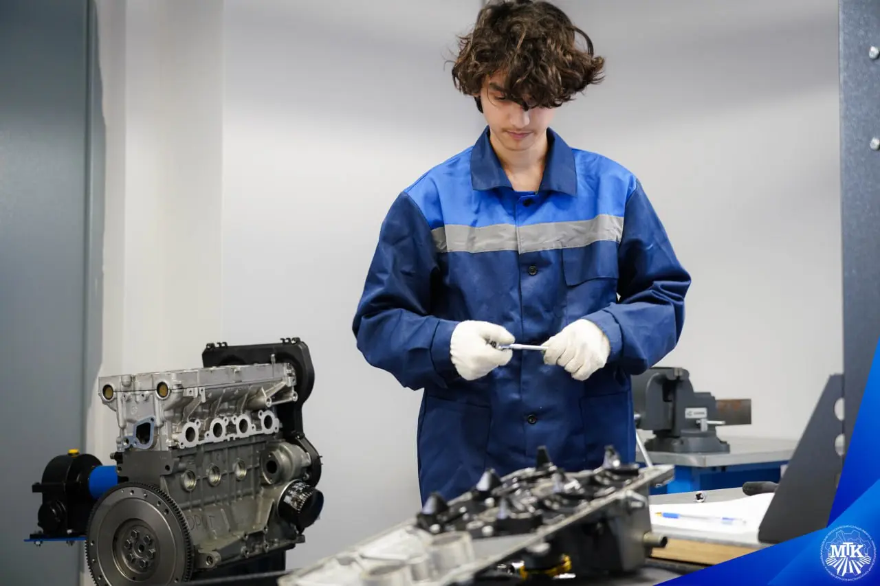 Абилимпикс‑2025: финал компетенции «Ремонт и обслуживание автомобилей» в МТК им. И.А. Лихачёва