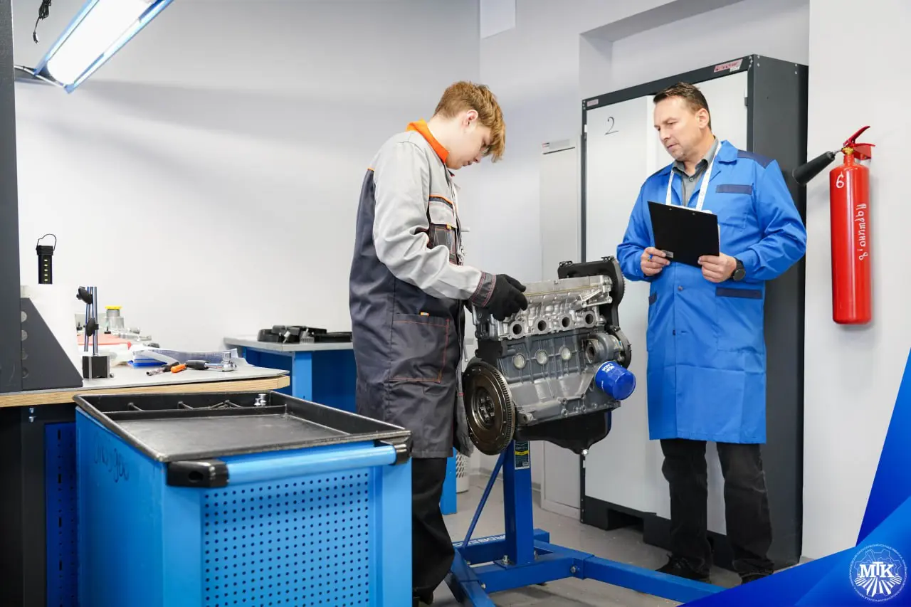 Абилимпикс‑2025: финал компетенции «Ремонт и обслуживание автомобилей» в МТК им. И.А. Лихачёва