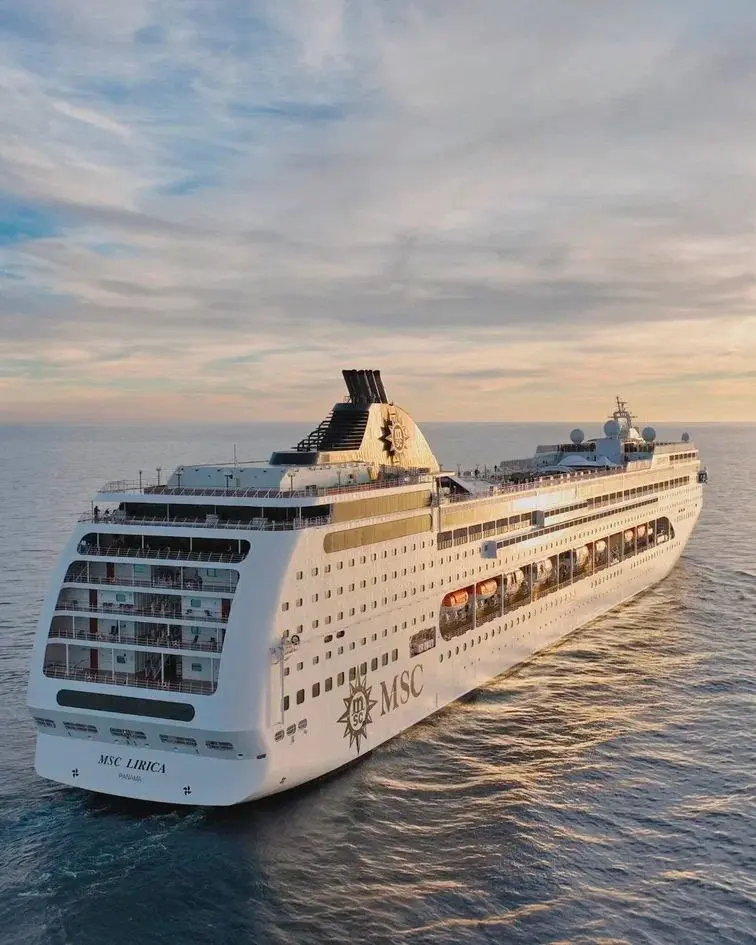 Новый год 2025 в Средиземноморе: 3 страны за 1 праздник