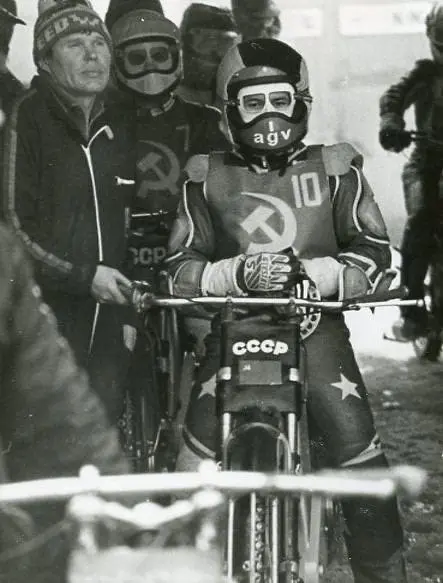 Лёд, шипы, газ до упора: спидвей 2025–2026 стартует!