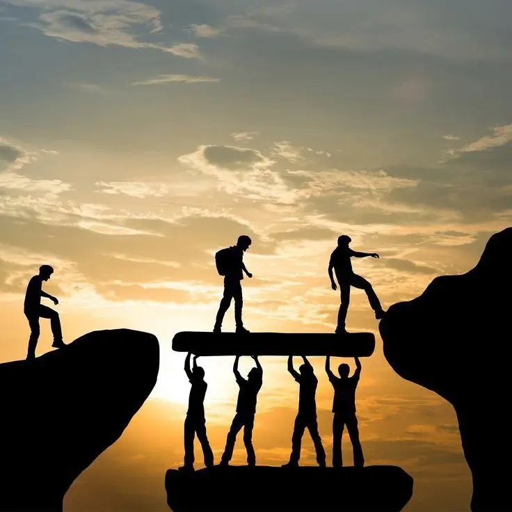 Групповая психотерапия: как создавать и проводить эффективные групповые программы