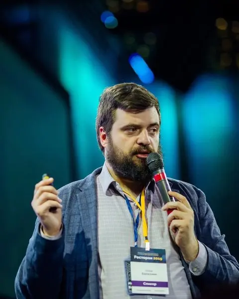 Антикризисный маркетинг: Откровенный разговор с Ильей Балахниным