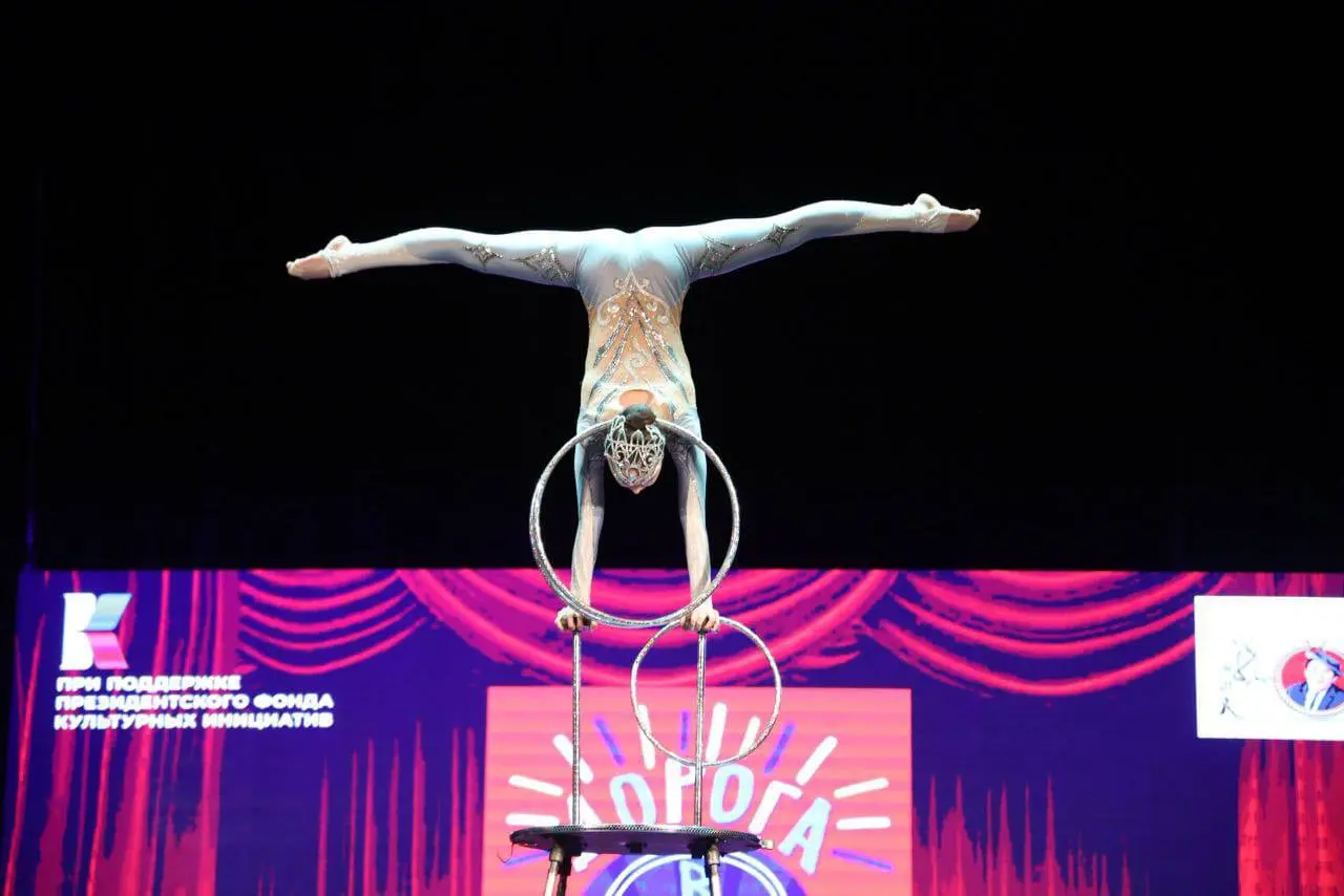 Вспоминая Сергея Есенина и мастер‑класс по эквилибристике и пластической гимнастике