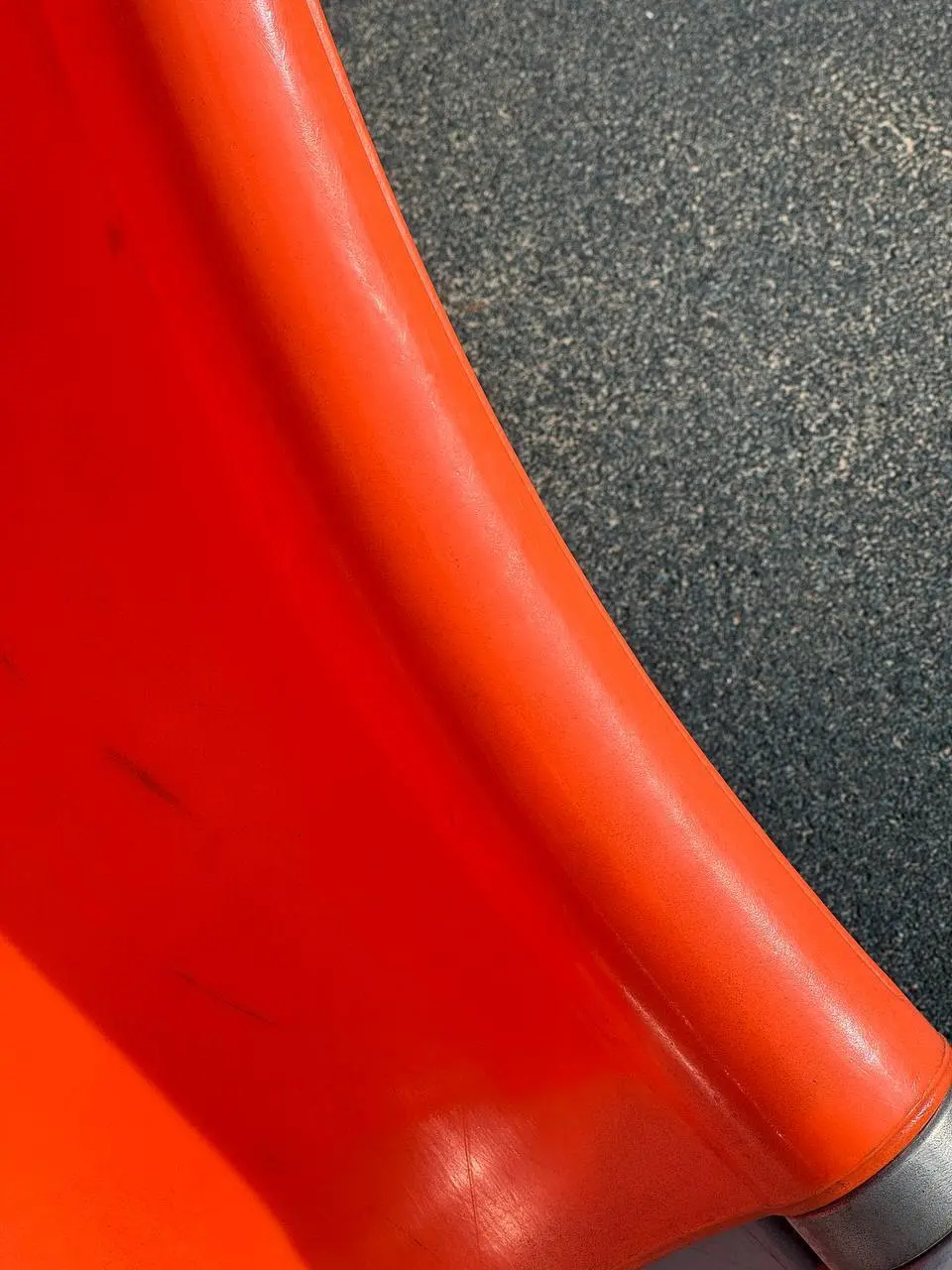 ЛОВИ МОМЕНТ