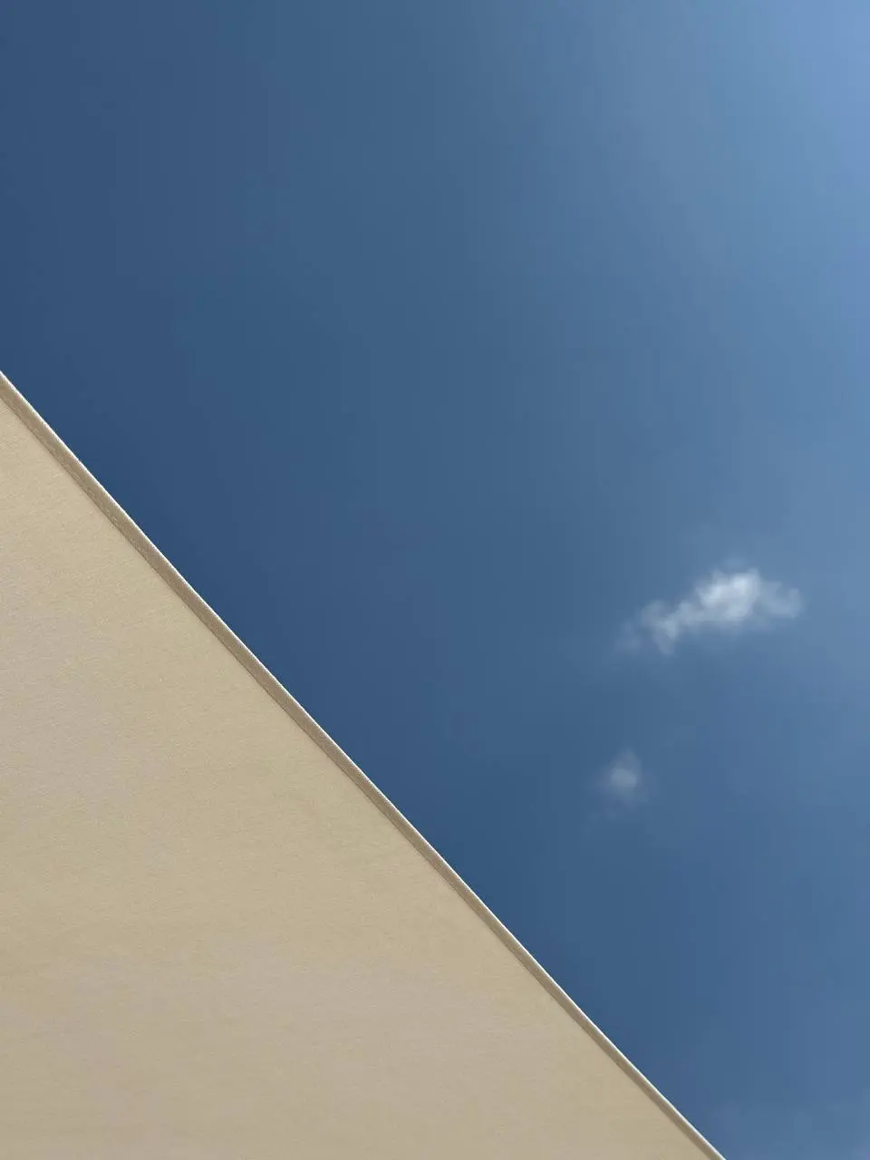 ЛОВИ МОМЕНТ