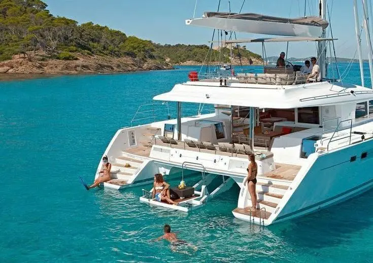 Неделю на яхте по Сейшелам за 110 тысяч с питанием