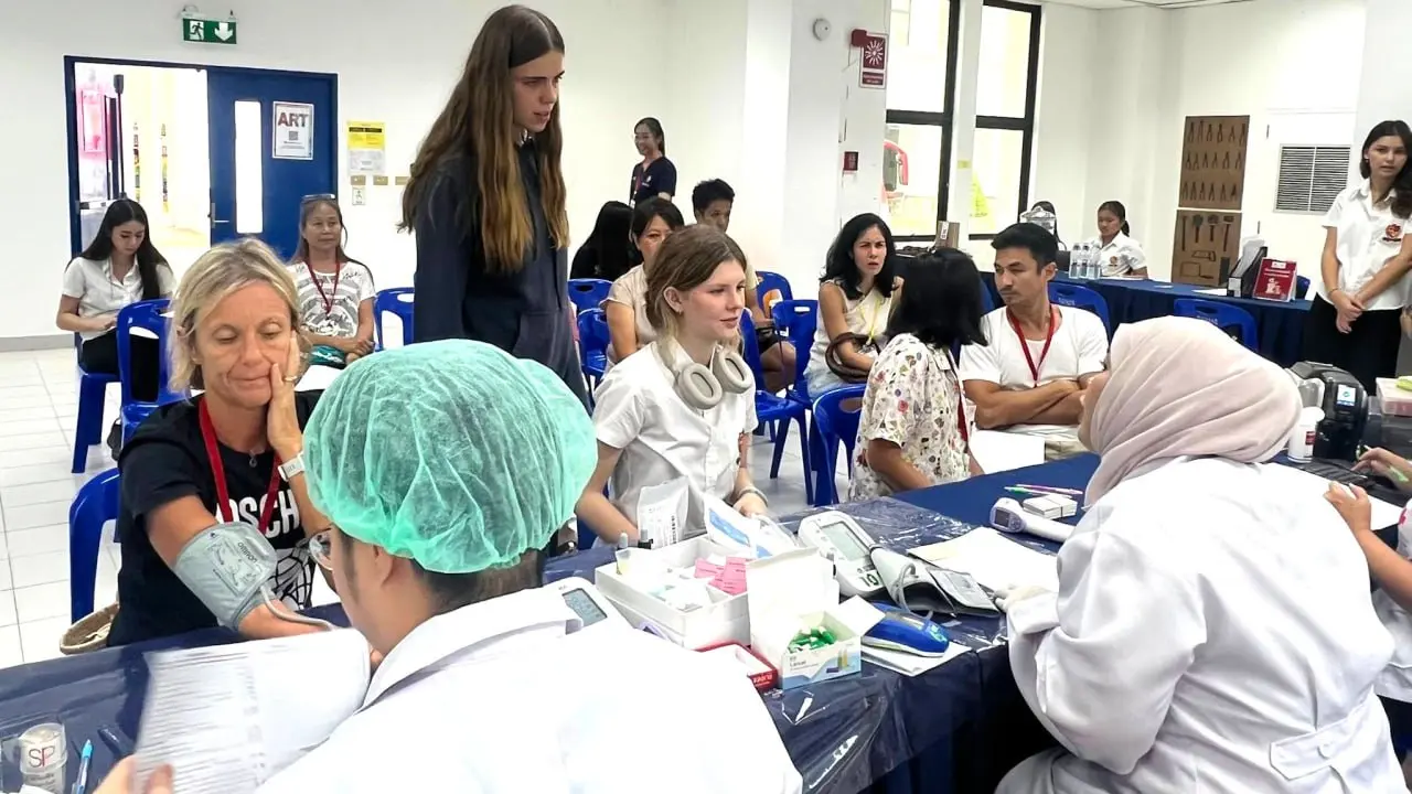 Выездные пункты донорства крови на острове Пхукет в октябре