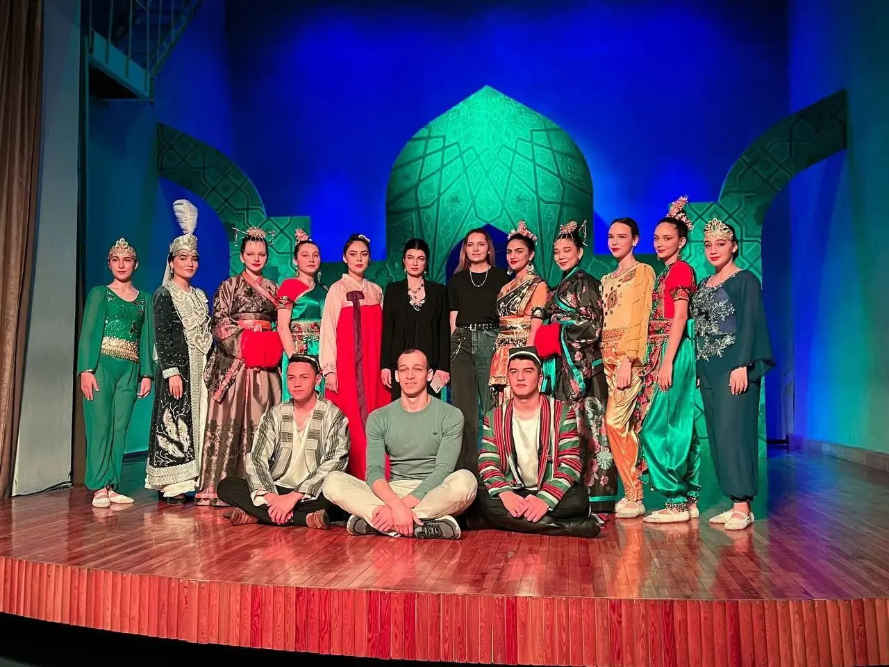 По Шелковому Пути