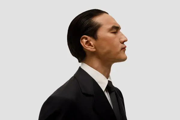 Нурлан Сабуров – стендап-шоу