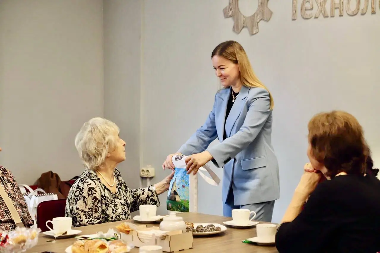 День пожилого человека в нашем колледже