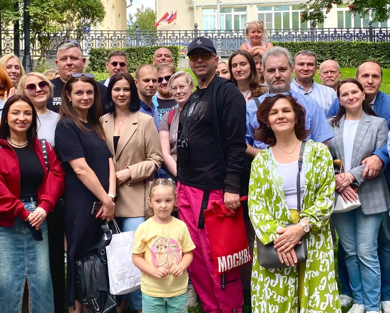 АРБАТСКИЕ ПЕРЕУЛКИ, ИХ ЖИТЕЛИ И ИСТОРИИ