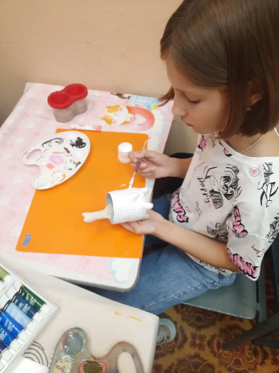 Изостудия Палитра: Лепка и роспись Лама (дети 9-12 лет)