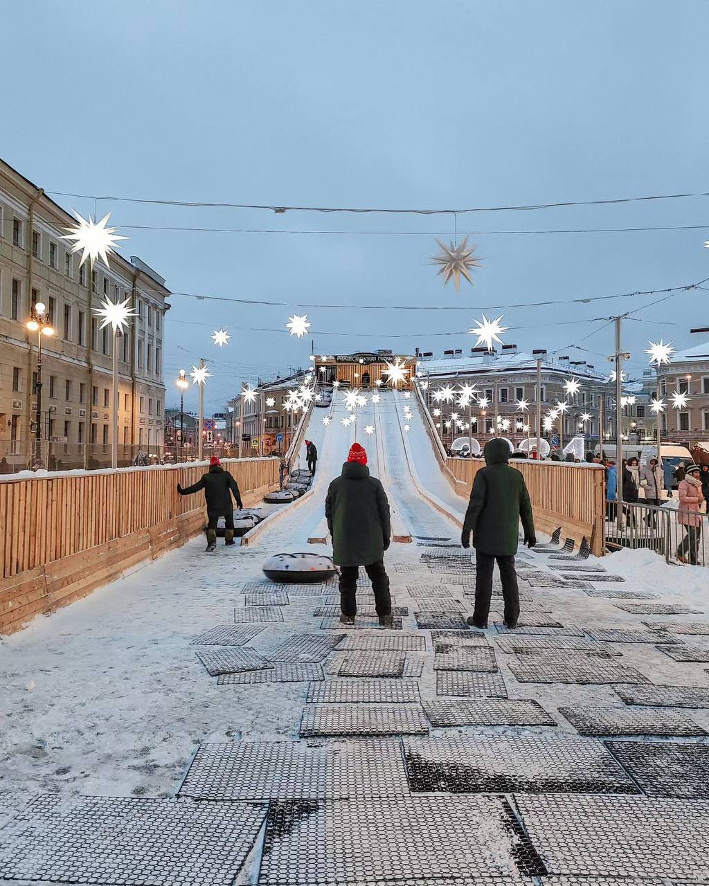 Ярмарка на Дворцовой