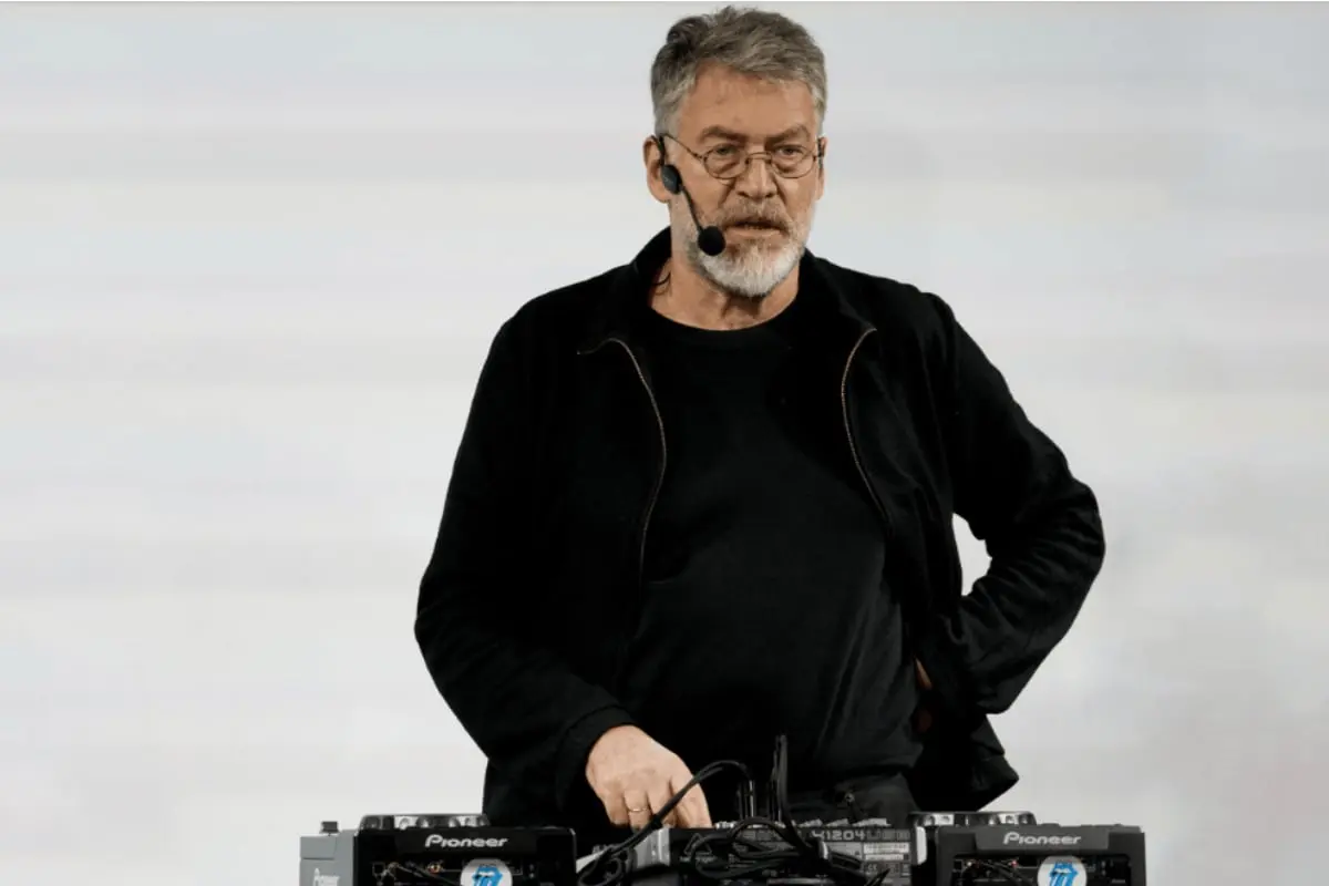 Артемий Троицкий в Риге: «Сентиментальная дискотека»