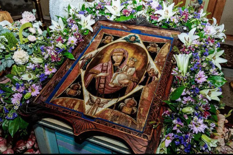Чудотворный образ в храме