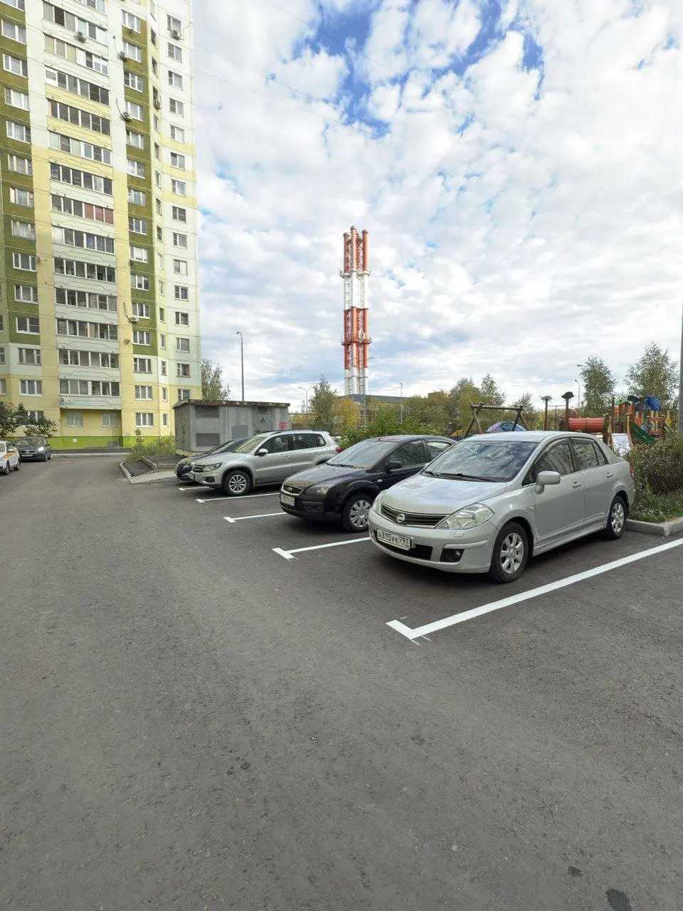 яркий праздник по открытию детских площадок в мкр. 22