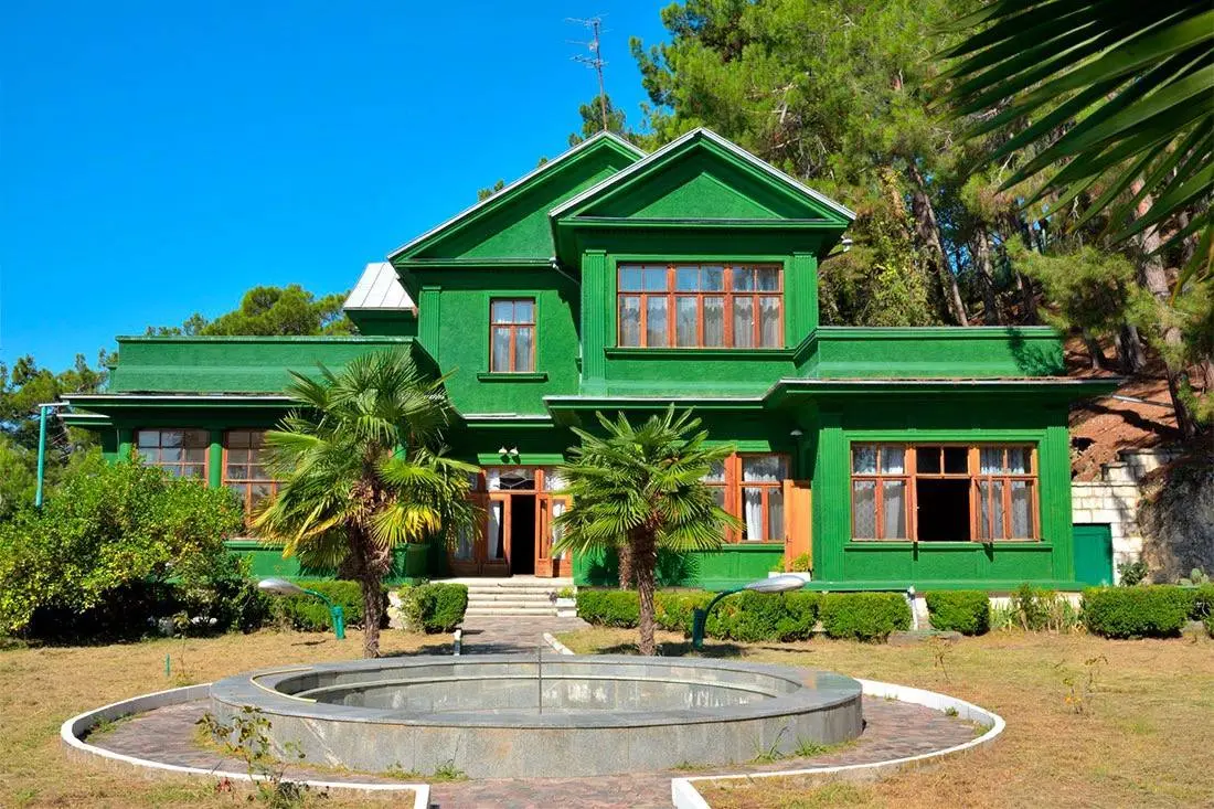 Лакшери-экскурсия по солнечной Абхазии