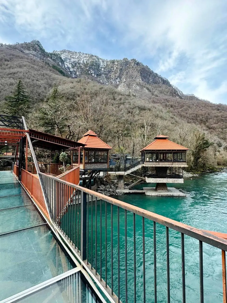 Лакшери-экскурсия по солнечной Абхазии