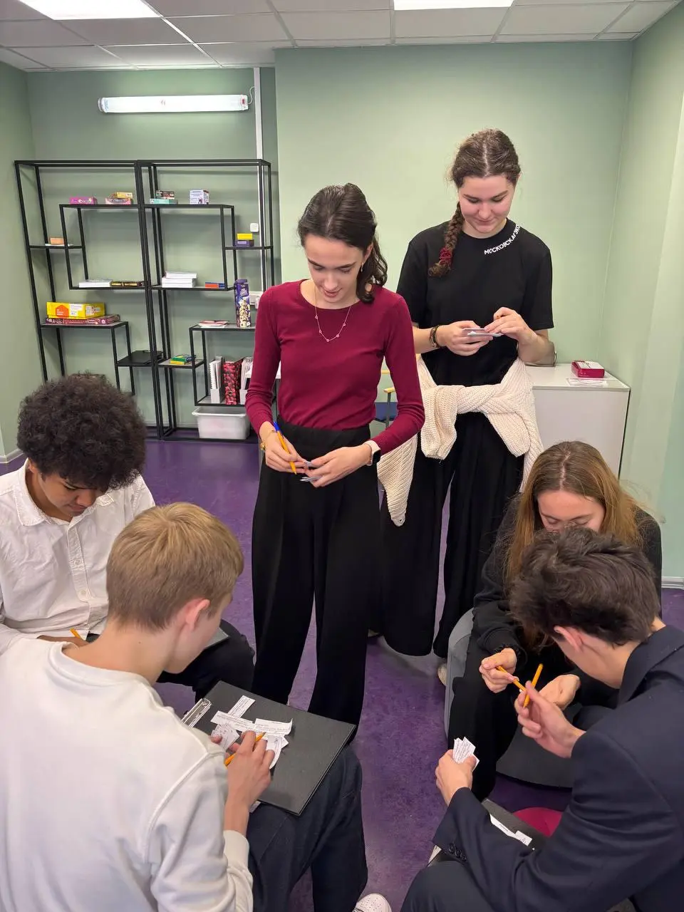 Карьерный центр МЭШ | Тренинг по профессиональному самоопределению для новых студентов 10-11 классов Одинцовского филиала.