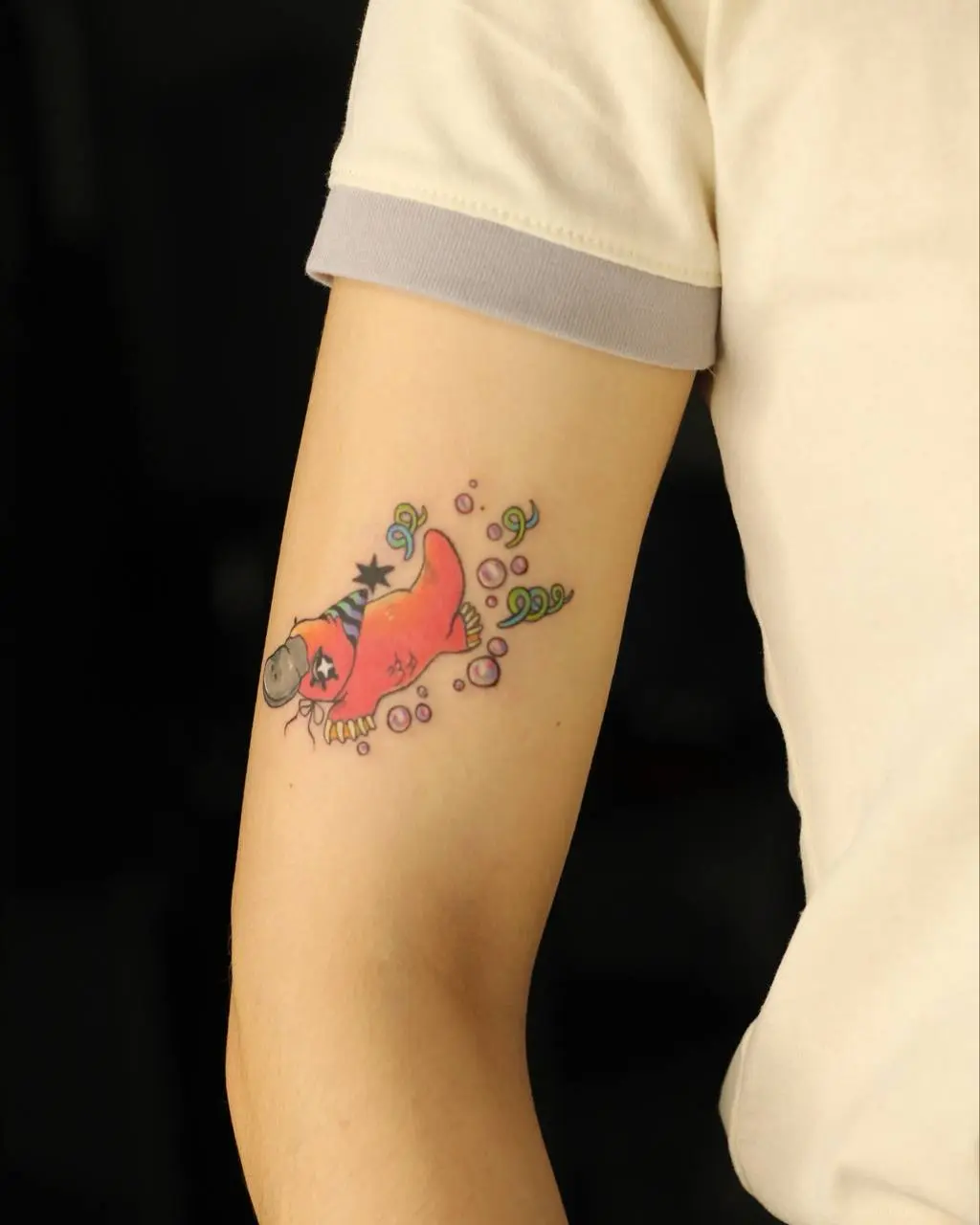 мелкий утконос на вечеринку