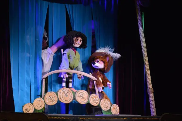 Спектакль "Кот в сапогах"