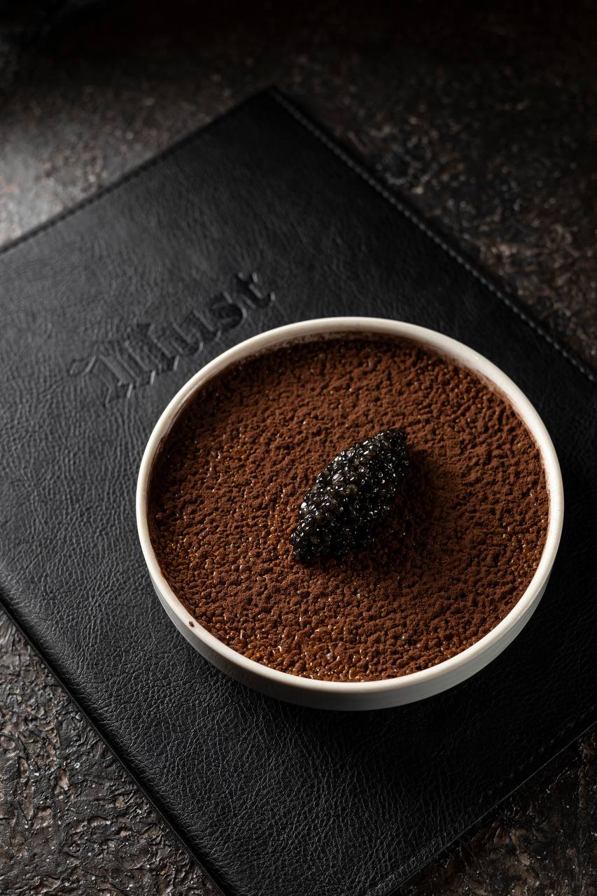 Икорное меню в MUST grill & wine bar