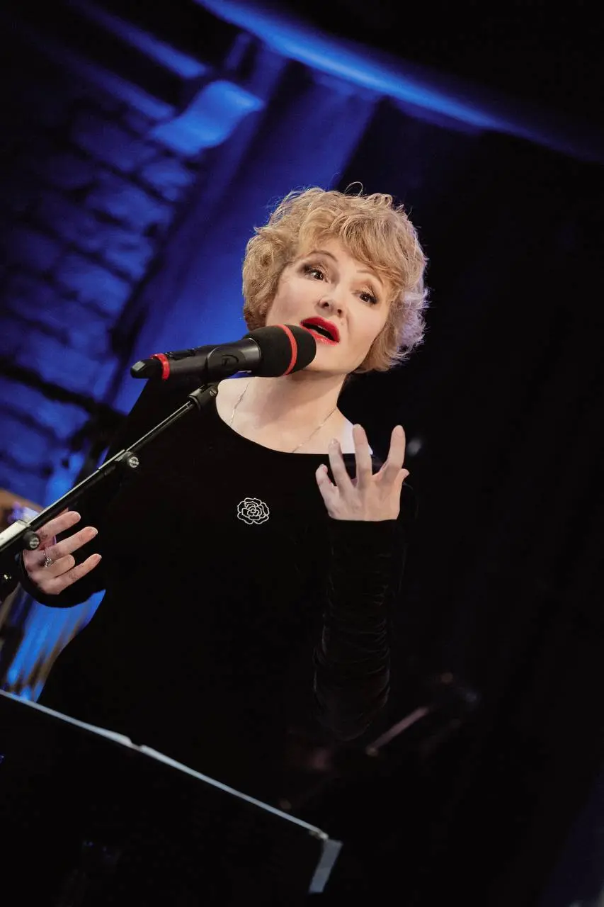 Творческий вечер Марины Есипенко