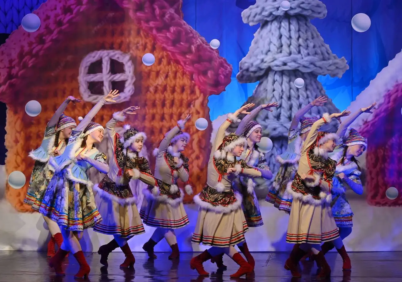 Премьера: большая ёлка «Тошка-крошка и волшебства немножко...»