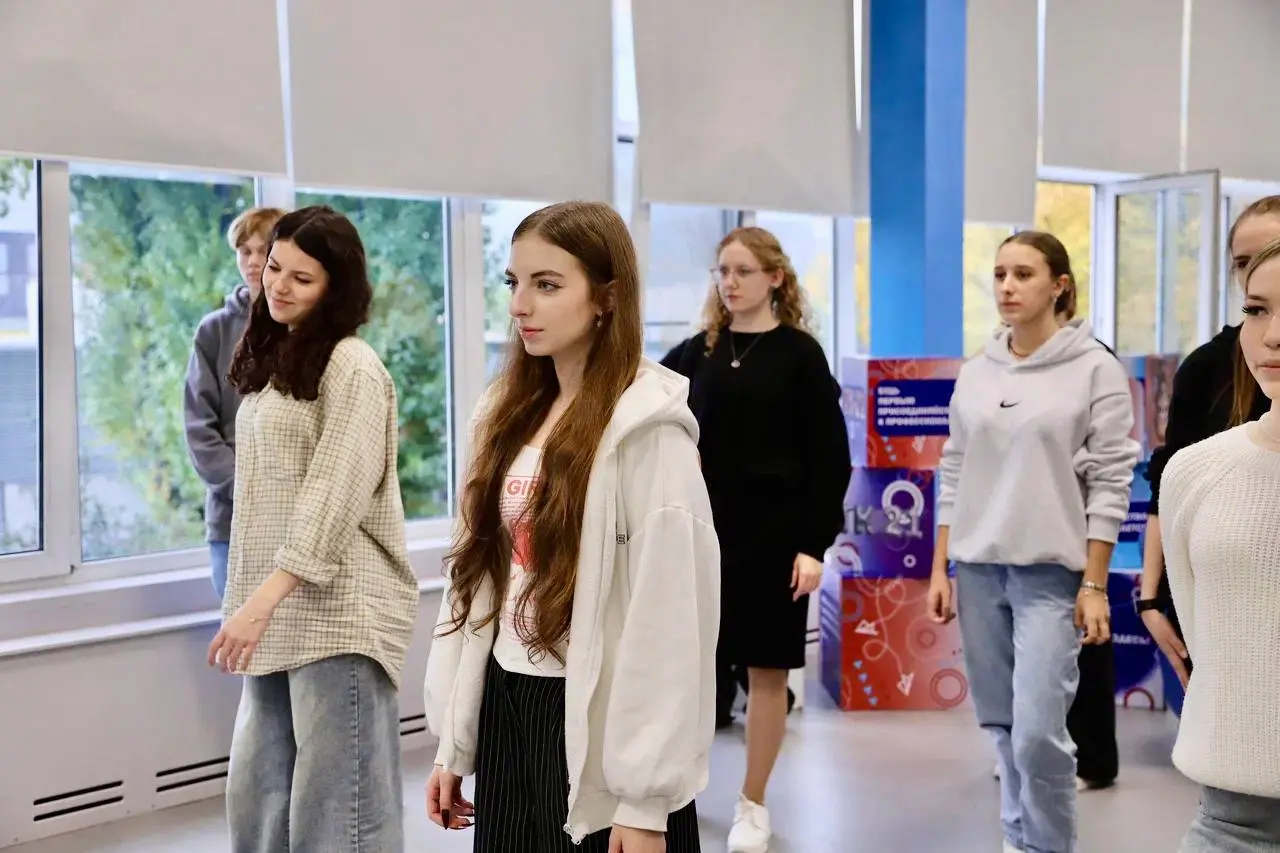 Страницы: открытие театрального сезона в ТК21