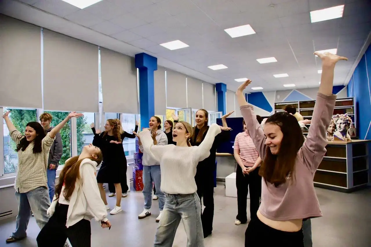 Страницы: открытие театрального сезона в ТК21