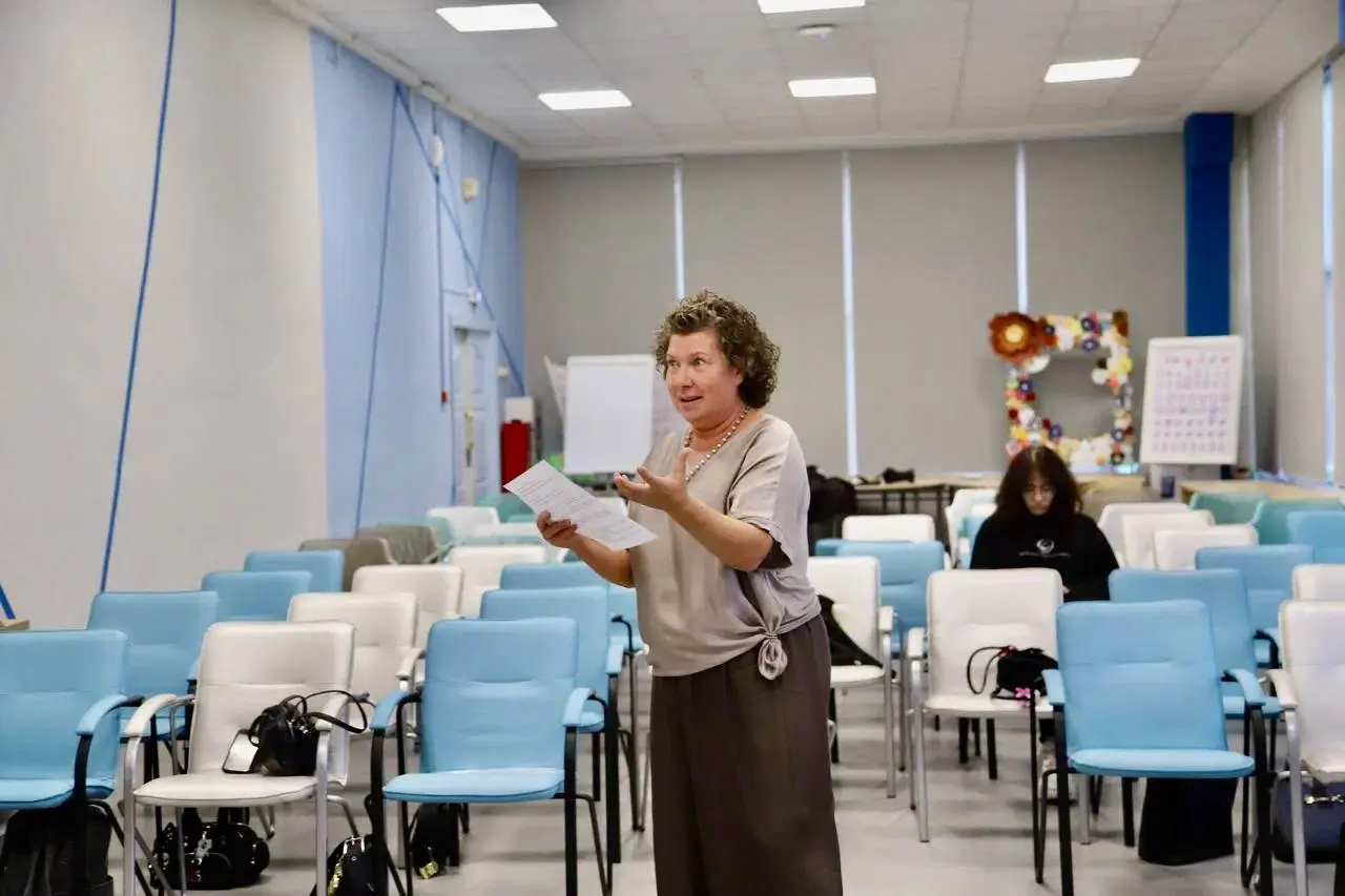 Страницы: открытие театрального сезона в ТК21