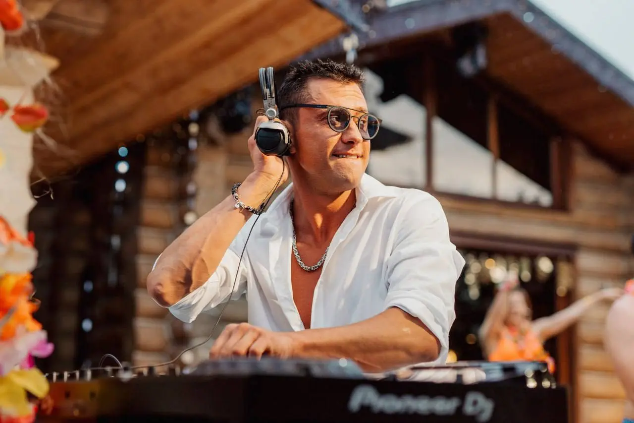 Мы в воскресенье VS Мы в понедельник