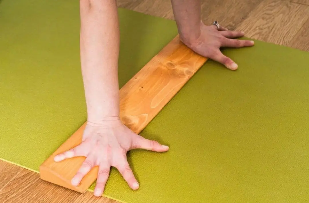 АКАДЕМИЯ ЙОГИ 2025/26