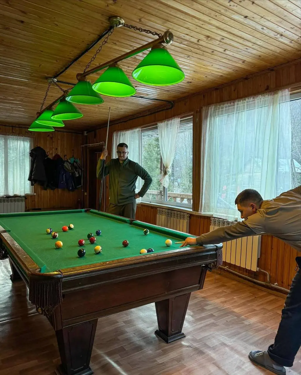 Новый год с Летотур в уютном доме с камином посреди тайги