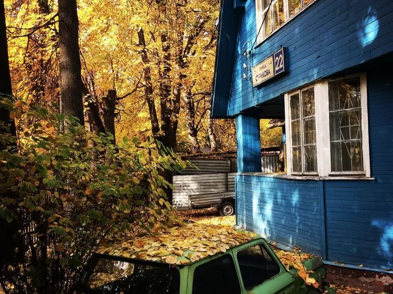 Бесплатная экскурсия "Оазис среди каменных джунглей. Посёлок Сокол"