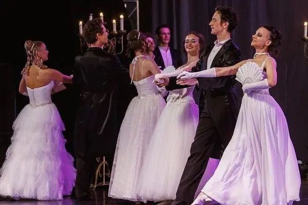 Гала-концерт Академического ансамбля танца