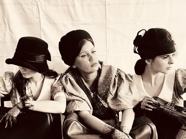 Красотки с Петроградки