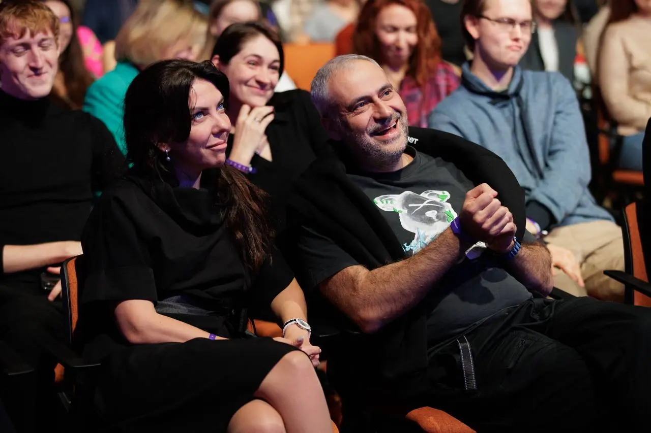 Stand Up Brothers и Кибердом — стендап об офисной жизни