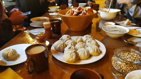 Бууза-хоппинг по Улан-Удэ: гастрономическое приключение, которое вы не забудете