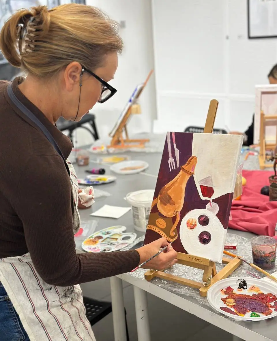 Арт-коворкинг для начинающих художников по понедельникам